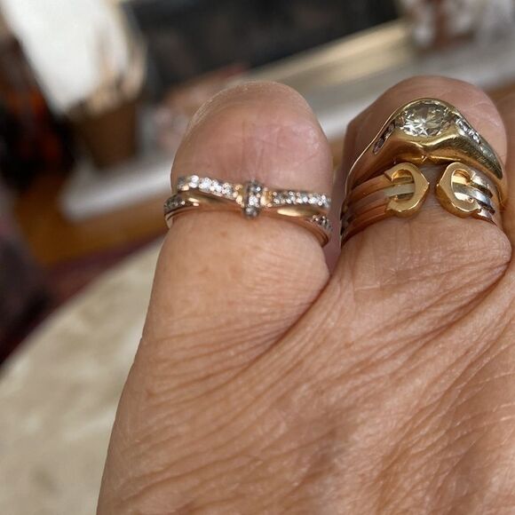 Pandora Sparkling Bow Rose Gold & Cubic Zirconia Ring - Picture 8 of 12